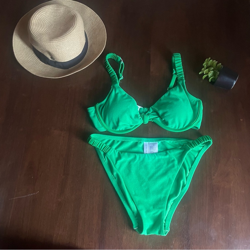 Sanctuary  Swim Sandbar  Kelly Green Solid  Bikini Set Size Medium - Picture 11 of 12